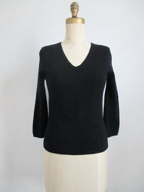 Black Cashmere Sweater V-Neck 3/4 Sleeves